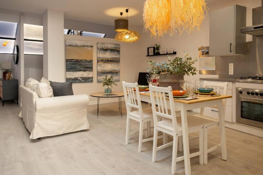 Atico Nuevo En Corazon De Malaga Apartamento Exterior foto